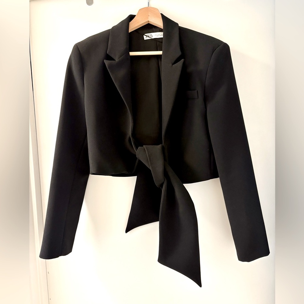 Zara Cropped Tie Blazer - Size Small
